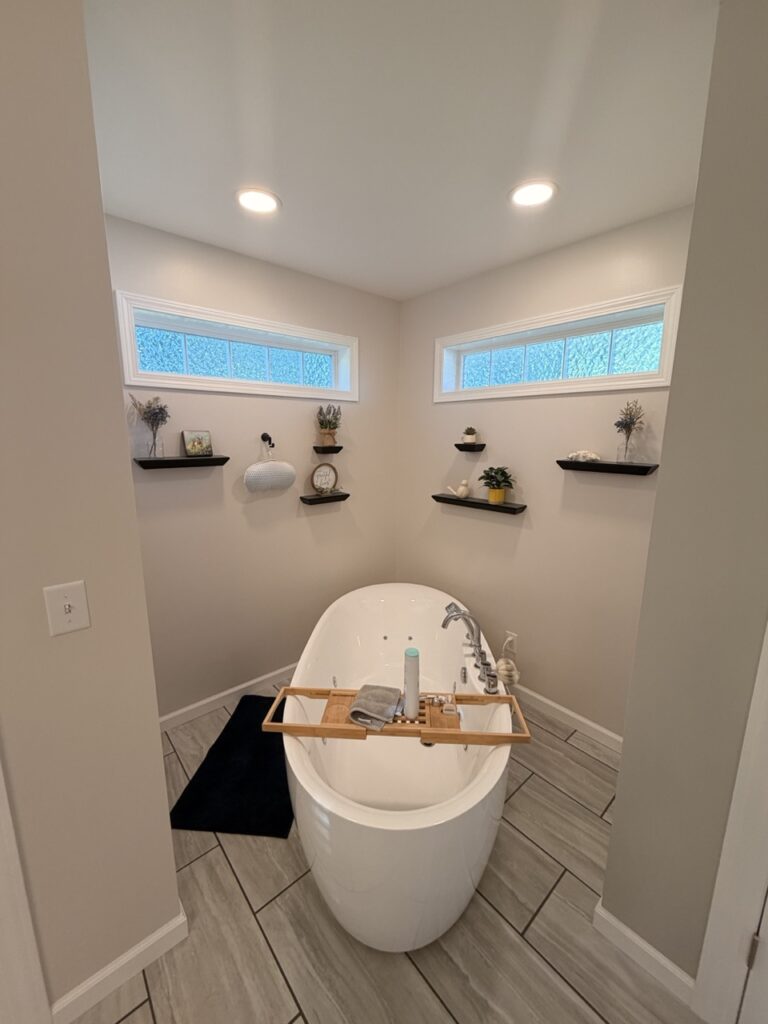image of tub area